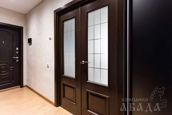 Монтаж межкомнатных и входной дверей в Москве | Абада